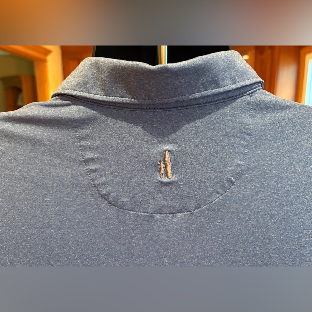 johnnie-O men’s golf polo. Sharp‎ blue with gc logo on front, JO on back. Large